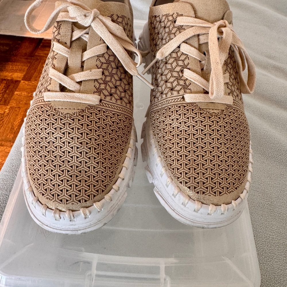 Gold sneaker/walking shoes *JUST REDUCED*